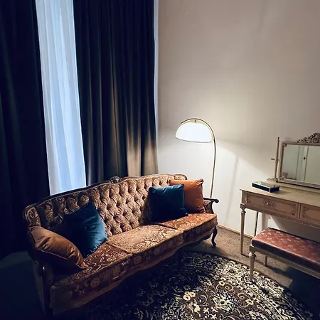 Lejlighed Csaky Palace 1